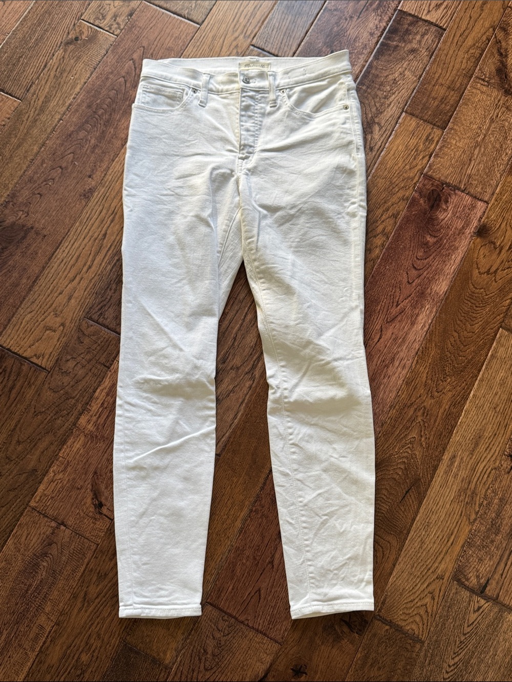 White High-Rise Skinny Jeans